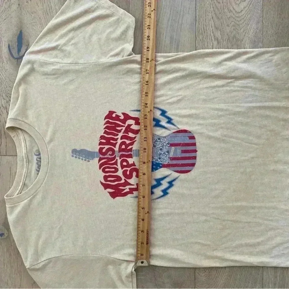 Moonshine Spirit Tee Shirt Beige Medium - Picture 3 of 4